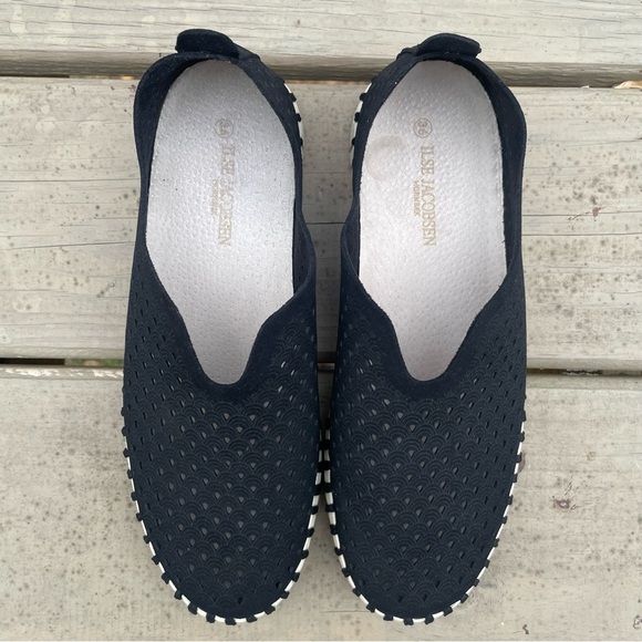 Isle Jacobsen Tulip 139 Perforated Slip-On Sneakers size 36 - Picture 7 of 15